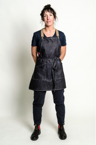 Apron with suspenders ELO