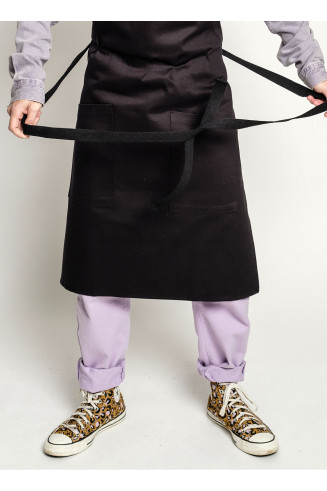 Black apron SQUID